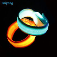 Bracelet de sécurité en Nylon à LED, brille dans le noir, fournitures de fête, pour la course à pied, 1 pièce