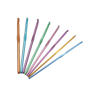 Colored Anodized Aluminum Crochet <b>Hooks</b> 3.5mm Knitting <b>Tools</b> For DIY Jewelry Making Yiwu Origin - Product Image 2