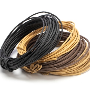 <span class=keywords><strong>Cuerda</strong></span> de papel de alta calidad para <span class=keywords><strong>manualidades</strong></span>, paquete de 3 hebras trenzadas <span class=keywords><strong>en</strong></span> color marrón, blanco y negro - Product Image 1