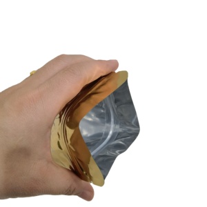 Sacchetto di plastica con sigillo a caldo stampato dorato in polvere di proteine del siero di latte - Product Image 5