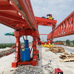 מנוף הרמה ובנייה של קורות גשר רכבת במשקל 100 טון, עם בקרת PLC ומנוע - Product Image 5