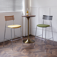 Tabouret de bar en bois courbé de style nordique, siège rembourré, pieds en acier, chaise de comptoir pour la maison, la cuisine, le café, le pub, tabouret de bar vintage