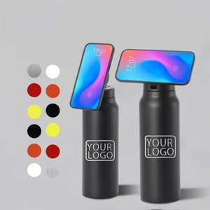 Termo Magnético Portátil Personalizado de 24oz para Deportes y Viajes, Botella de Agua con Tapa Magnética y Soporte para Teléfono con Pajita - Product Image 1