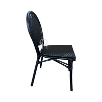 Chaise de café moderne en rotin PE noir avec structure métallique, écologique et durable, pour l'extérieur et les restaurants