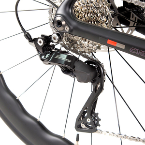 Vélo de route Twitterbike 700c en fibre de carbone avec freins à disque R7120, 24 vitesses, avec jeu de roues en fibre de carbone et pédales ordinaires, à vendre - Product Image 3