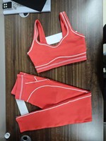 Pakaian Wanita Terbaru Merk Mewah Produk Tren Set Olahraga Yoga Lari 2 Potong Legging Wanita Set Fitness AIL