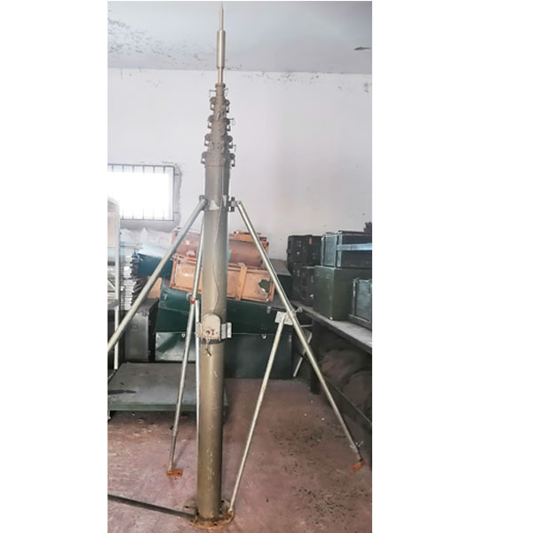 Retractable lightning rod lift type lightning rod portable lightning rod