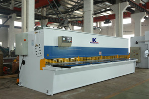 Machine à cisailler la tôle <span class=keywords><strong>hydraulique</strong></span> à longue durée de vie, type à bras oscillant, coupe-plaque utilisée pour l'industrie de la construction - Product Image 4