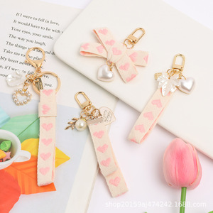 New Hồng Tim Ribbon Xe <span class=keywords><strong>Keychain</strong></span> Mặt Dây Chuyền Sáng Tạo Vải Bow Thêu Kim Loại Phụ Kiện Cá Nhân Ví Quyến Rũ <span class=keywords><strong>Keychain</strong></span> - Product Image 1