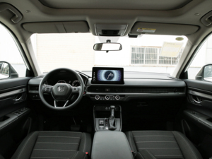 2024 <span class=keywords><strong>Honda</strong></span> CR-V <span class=keywords><strong>SUV</strong></span> pour l'Europe véhicule énergétique boîte de vitesses automatique entraînement AWD direction gauche sièges en cuir voiture d'occasion foncée pour adultes - Product Image 5