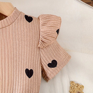 Nouvelle Collection Été Vêtements Enfants Filles T-shirt à Manches Volantes Col Rond et Jupe-Culotte en Similicuir 2 Pièces pour Filles - Product Image 3