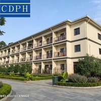 Solutions modulaires pour camps d'employés |   Maisons préfabriquées en conteneurs de style Asie du Sud-Est |   Structure en acier galvanisé pour les écoles