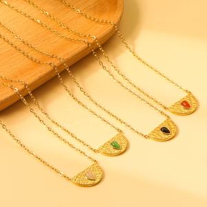 Venta al por mayor nuevo diseño joyería de moda de acero inoxidable semicírculo colorido gota de agua turquesa encanto colgante collar para niñas - Product Image 4