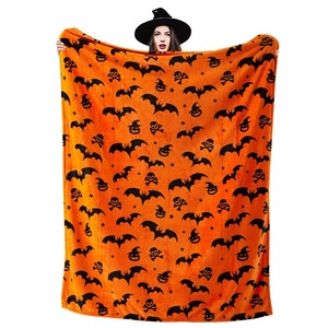 Couverture Polaire Imprimée Halloween en Gros, Motif Chauve-Souris Orange et Citrouille, Douce en Flanelle Anti-Boulochage, Pour Usage Domestique, Saison Automne - Product Image 4