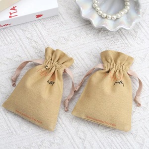 Sac à cordon en toile de coton écologique OEM/ODM, logo personnalisé imprimé à l'écran, pochette en coton pour bijoux, cosmétiques, parfums, cadeaux - Product Image 3