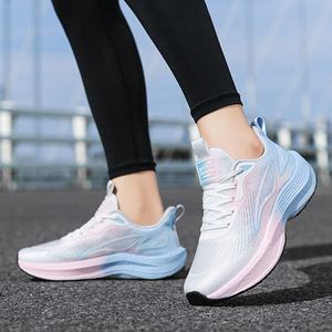 Nouvelles chaussures de sport pour jeunes, confortables, en maille respirante, éclairées, résistantes à l'usure, légères, augmentant la taille, décontractées, à lacets - Product Image 4