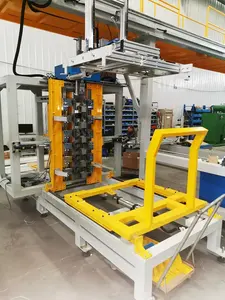 Otomatik 1000L IBC tankı ızgara kesme saplama cıvata dizel IBC kafes lehimleme kaynakçı kaynak makinesi fachwerk schweissen üretim hattı