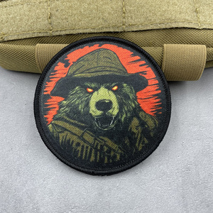 ตราสัญลักษณ์หมี Tactical Bear ผลิตจากผ้าแคนวาสพิมพ์ลายรักษ์โลก พร้อมแถบตีนตุ๊กแกสำหรับติดหมวก กระเป๋าเป้ และอุปกรณ์กลางแจ้ง ยี่ห้อ YYQN - Product Image 3