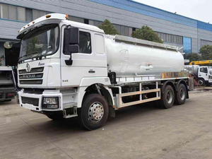 Camion per Pulizia Fognature 6x4 a 10 Ruote, Veicolo per Aspirazione Feci ad Alta Pressione, Camion per Pulizia Stradale in Vendita - Product Image 3