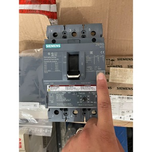 Interruptor Automático Siemens 3VA5210-5EC31 100A TM230, Equipo de Automatización de Control Industrial - Product Image 1