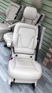 Asientos de Cuero Originales <span class=keywords><strong>MB</strong></span> para Mercedes Sprinter Van Modelo W447 V250 V260 Sprinter Hiace Limusina - Product Image 4