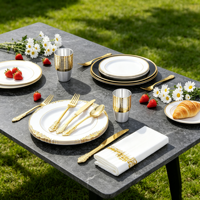Assiettes de présentation transparentes en plastique de 13 pouces, motif floral en dentelle, bord doré, pour mariage, fête et banquet – Prix abordable