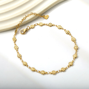 Tobillera de acero inoxidable con forma de flor en color dorado para mujer, joyería de moda. - Product Image 1