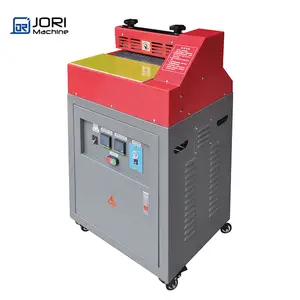 Popular selling gear pump carton glue sealing machine carton gluing machine hot melt glue coating machine for sale