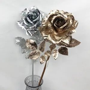 Nuovo design di lusso artificiale stagnola di oro rosso singolo fiore della rosa di natale ornamenti per il festival della decorazione di evento