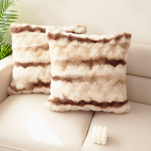 Housse de Coussin Dégradé de Couleurs en Fourrure de <span class=keywords><strong>Lapin</strong></span> de Luxe, Moderne et Tendance, pour Salon et Bureau – Vente Chaude du Fabricant - Product Image 5
