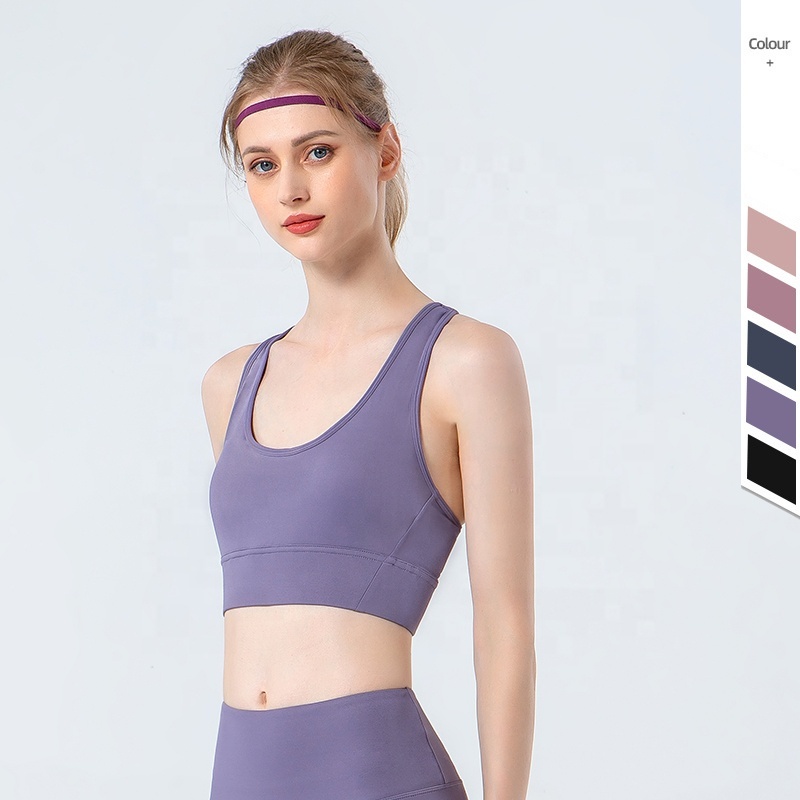 Low MOQ Custom Logo Women's Gym Wear Quick Dry Sports Top Cross Back Yoga Vest Breathable Knitted Fabric for Ladies