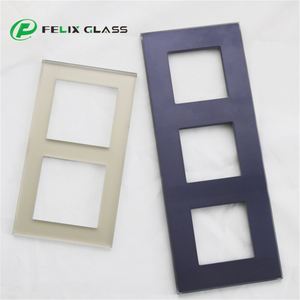 Felix Glass - Plaque en verre pour interrupteur mural tactile |   Panneau de boutons personnalisé - Product Image 1