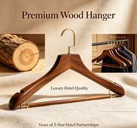 Cintre en bois simple de haute qualité au design épuré pour la maison, l'hôtel et le placard – Bois de hêtre/lotus – Barre de suspension de luxe pour costumes – Résistant à la rouille