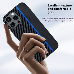 Custodia Ultra Sottile Antiurto Impermeabile in PU e Fibra di Carbonio per <span class=keywords><strong>iPhone</strong></span> 16 Pro Series - Product Image 2
