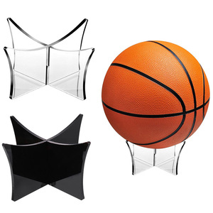 Support de balle en acrylique moderne de 4mm d'épaisseur pour le <span class=keywords><strong>basket</strong></span>-ball, le volley-ball et d'autres balles de sport-Personnalisable et durable - Product Image 1