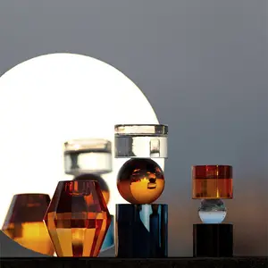 Hot Selling Modern Creative Design Kombination Geometrische mehrfarbige Kristall Kerzenhalter Porta velas De Cristal