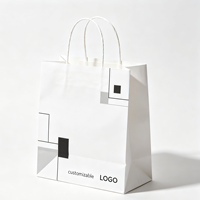 Sac cadeau élégant en carton blanc avec ruban en satin et logo estampé à chaud argenté pour parfum, emballage haut de gamme pour soins de la peau, sac fourre-tout premium