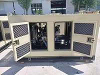 Prix bas de haute qualité Cummings 30kva 20kw Générateur super silencieux de la Chine pour une utilisation silencieuse à domicile
