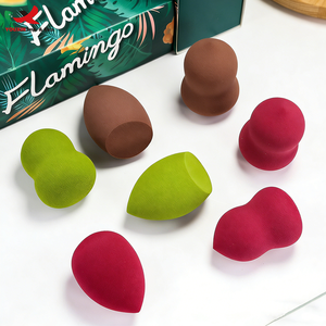 Lot de 3 éponges de maquillage sans latex pour les tendances beauté, vente en gros, avec support, GZ RTS, commande mixte en vrac YOUXIN - Product Image 1