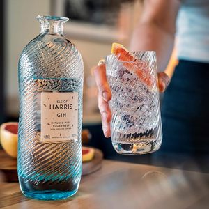 Ginebra Artesanal <span class=keywords><strong>Premium</strong></span> Harris, 70cl, Sellada con Corcho, Empaquetada en Cartón con Estampado en Caliente - Product Image 5