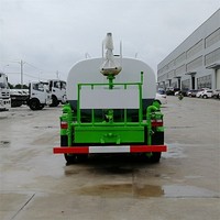 Camion arroseur Dongfeng 4*2 de 5 tonnes / Camion-citerne arroseur pour l'irrigation des plantes et la suppression de la poussière dans les mines à vendre
