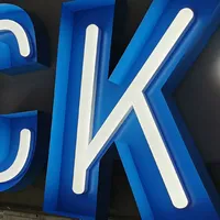 Letras de Canal Metálicas 3D Personalizadas con Iluminación Frontal, Riel Guía, Letrero de Neón Acrílico Sintético, Impermeable IP65, para Publicidad en Parques, Uso en Centros Comerciales y Señalización de Dirección