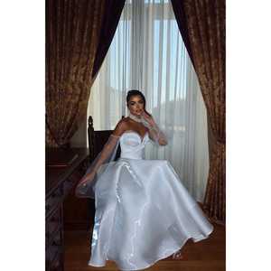 ชุดแต่งงานทรงบอลกาวน์สีขาว พร้อมชายกระโปรงยาว แบบไร้สายรัดไหล่ คอรูปหัวใจ จับจีบหรูหรา สไตล์เรียบง่าย สำหรับเจ้าสาวและแม่เจ้าสาว - Product Image 5