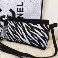 Premium imprimé léopard grande capacité sac de maquillage grande pochette de toilette multifonctionnelle pour les femmes voyage porte-monnaie étui