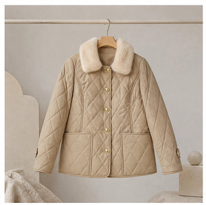 Cappotto in Pelle di Pecora e Misto Lana e Pelo di <span class=keywords><strong>Cammello</strong></span> con Collo in Pelliccia di Visone, <span class=keywords><strong>Giacca</strong></span> Invernale da Donna Trapuntata a Rombi - Product Image 2