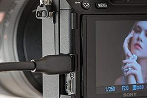 Appareil photo hybride Son-y A7 III 24,3 MP avec objectif GM F/2.8 Full HD 4K 1920x1080 et carte mémoire - Product Image 6