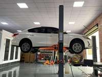 CE Onaylı 1.8m 4 Tonluk Oto Araç Kaldırıcı Garaj Hidrolik İki Kolonlu Tasarım Elektrikli Tahrikli İkiz Kolon Araç Lifti