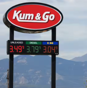 Fabricant de panneaux pylônes de station-service personnalisés - Signalisation à LED sur auvent, structure montée sur poteau pour station-service - Product Image 6