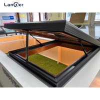 Fenêtres modernes motorisées et étanches en aluminium pour puits de lumière Conception simple pour l'extérieur du toit Ventilation améliorée Persienne automatique