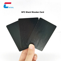 Carte NFC programmable en bambou noir mat 215, carte de visite numérique RFID en bois